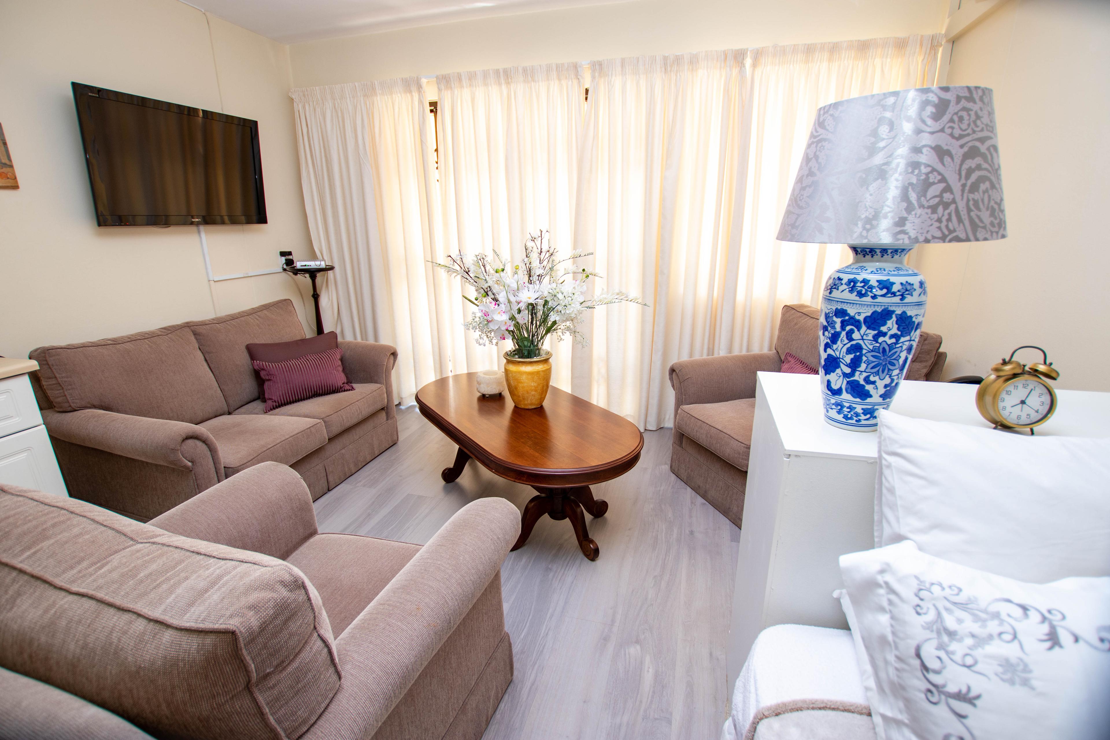 Studio Apartment at Caister Lodge